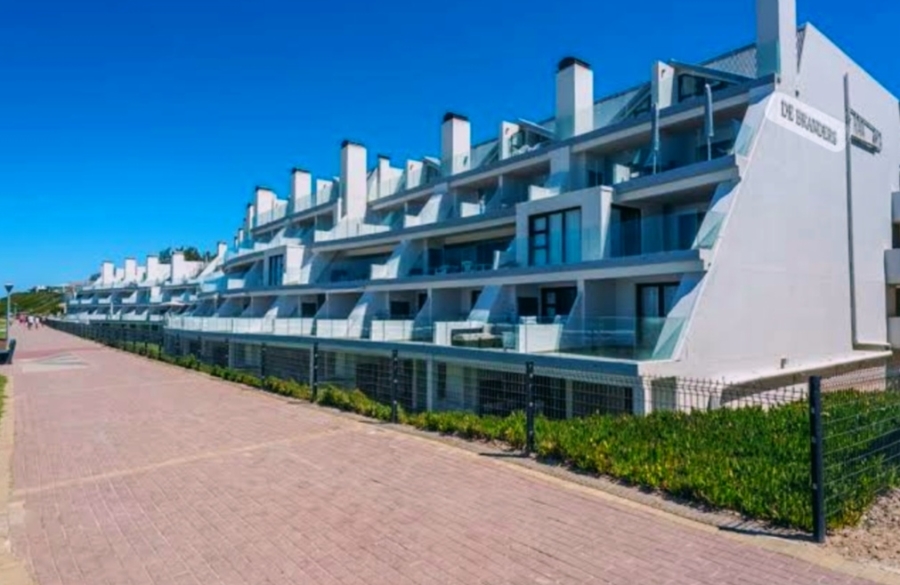 2 Bedroom Property for Sale in Hartenbos Central Western Cape